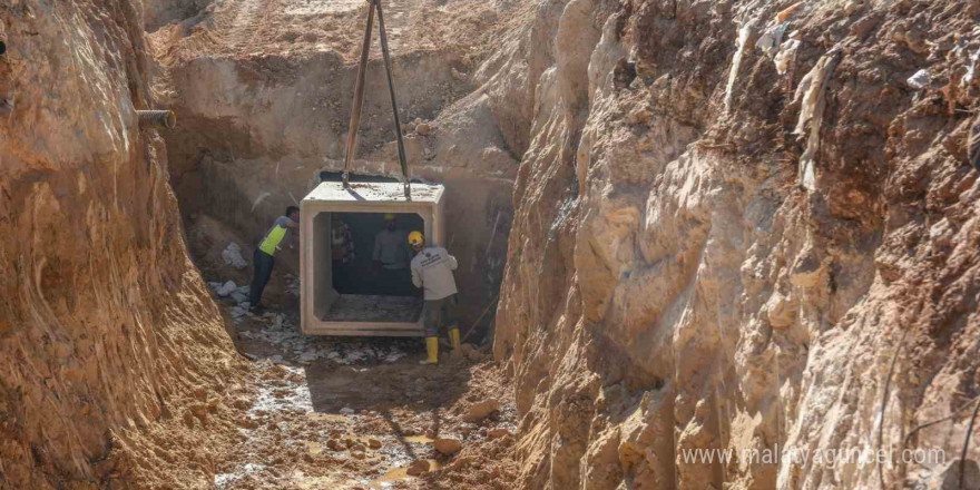 Şelale Mahallesi Koca Dere’de imar yolları açıldı