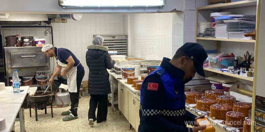 Selçuk Belediyesi Zabıta Müdürlüğü, yeni yıl öncesi denetimleri sıkılaştırdı