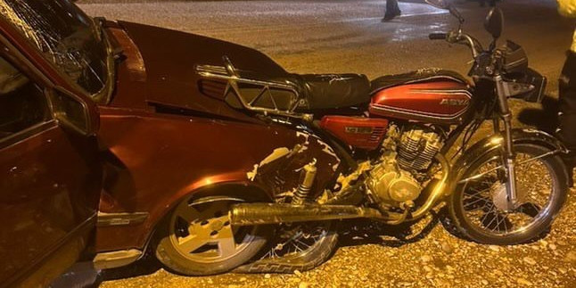 Serik’te otomobil ile motosiklet çarpıştı: 1 ölü 1 yaralı