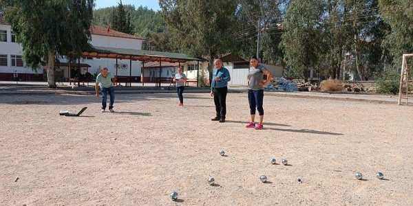 Seydikemer’de bocce turnuvası heyecanı başladı