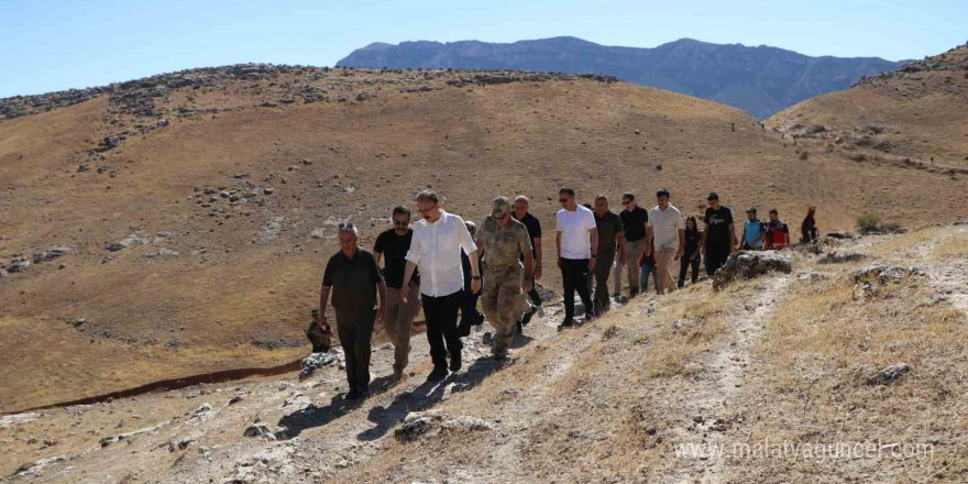 Siirt’te Akabe Yolu’nda doğa yürüyüşü düzenlendi