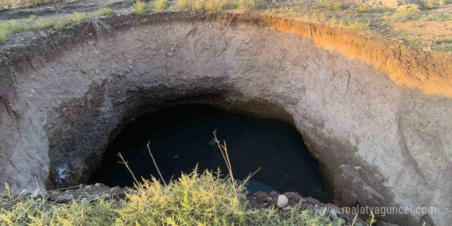 Siirt’te balık avlamaya giden grup canını zor kurtardı, araç akıntıya kapıldı