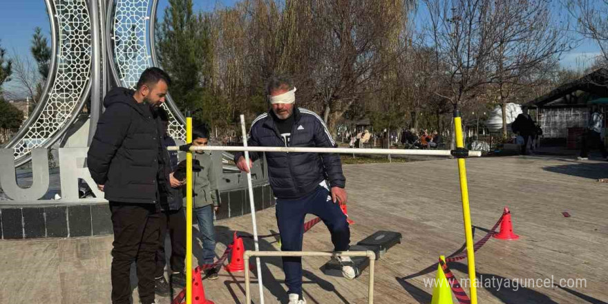 Siirt’te görme engelliler için farkındalık etkinliği düzenlendi