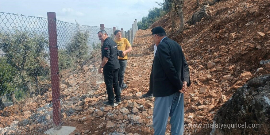 Siirt’te kaya düşmesi tehlikesi aşıldı