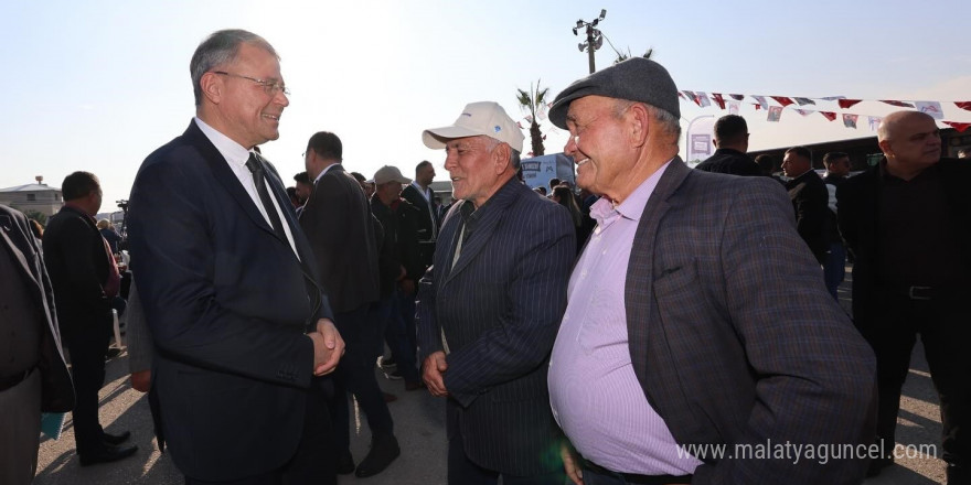 Silifke Belediye Başkanı Turgut, “Emekliler çayı 2,50 TL’ye içecek, öğrenciler ise yemeği 20 TL’den yiyecek”