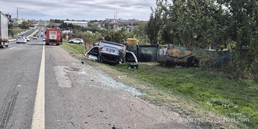 Silivri’de otomobilin takla attığı kaza kamerada