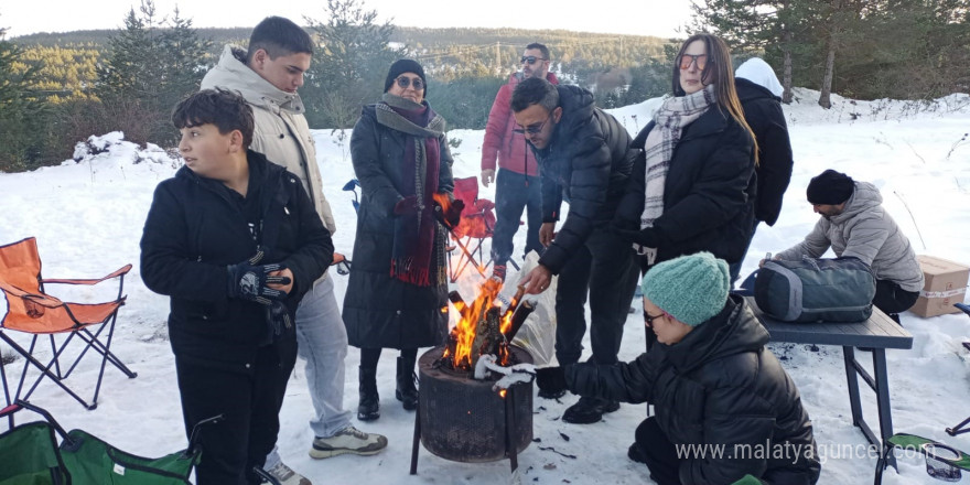 Sinoplu vatandaşların kar keyfi