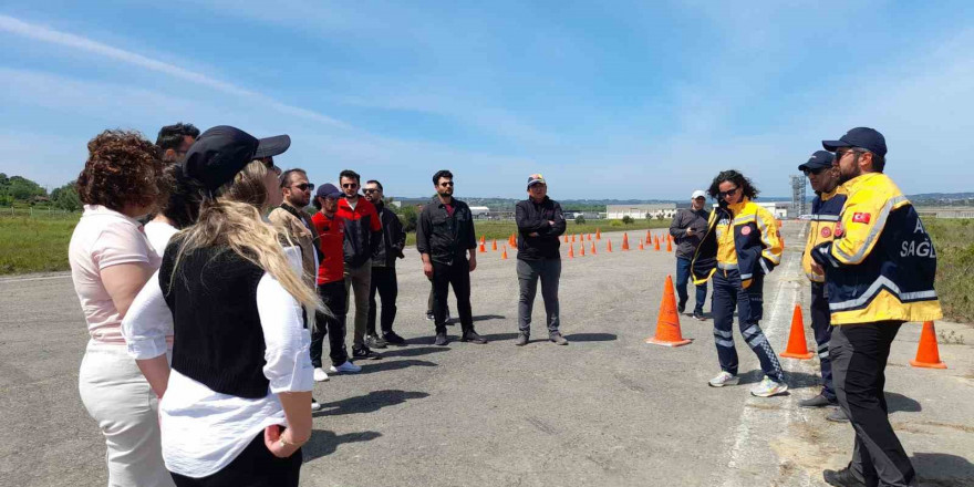 Sinop’ta ambulans sürüş güvenliği eğitimi