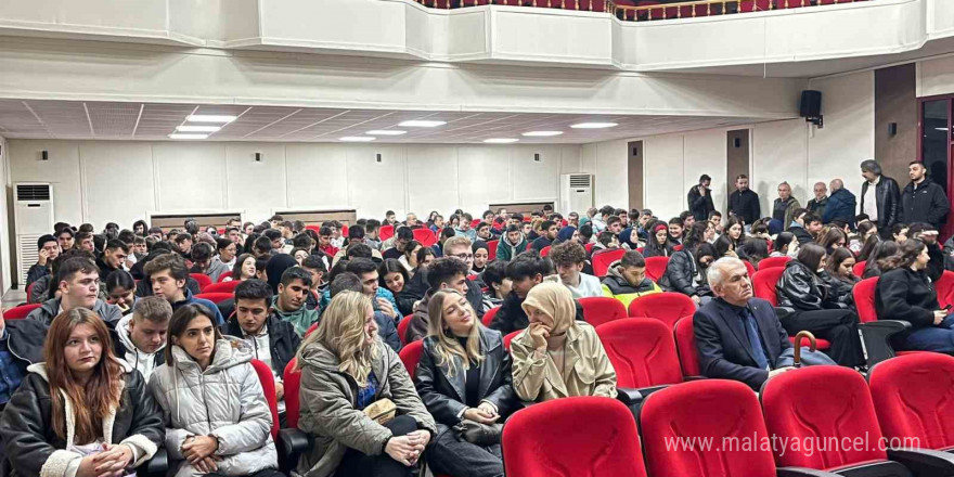 Sinop’ta meslek lisesi öğrencilerine girişimcilik eğitimi