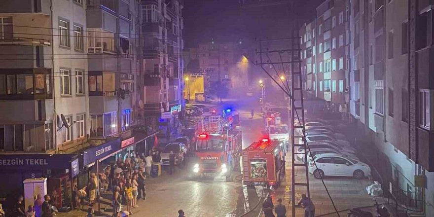 Sinop’ta priz evi yaktı