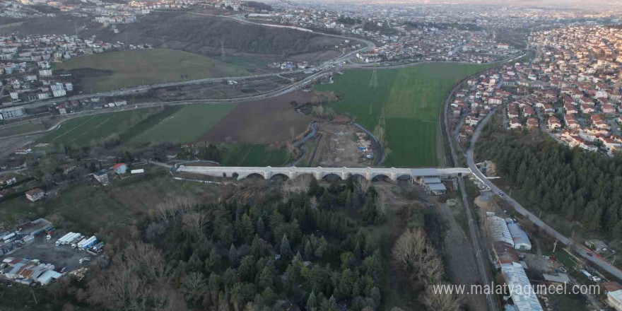 Sır perdesi çözülemeyen köprü, bin 500 yıldır tarihe tanıklık ediyor