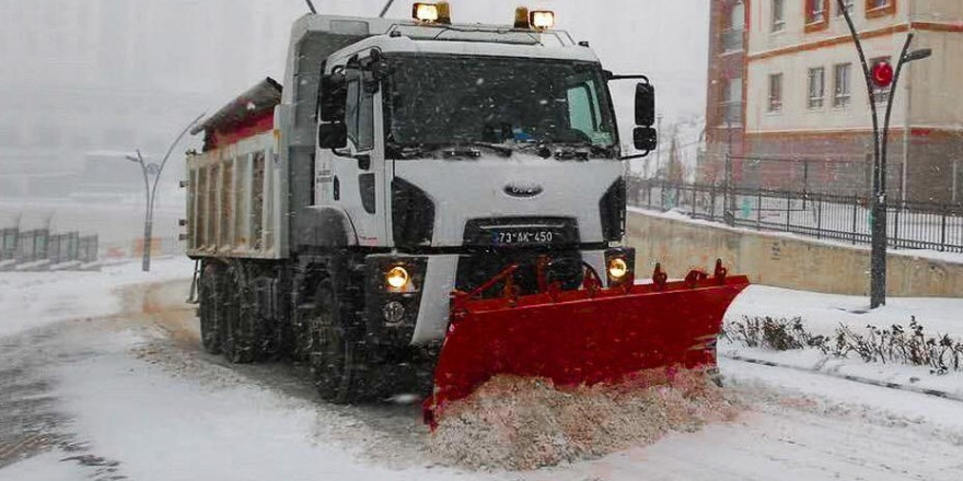 Şırnak Belediyesinden vatandaşlara kar uyarısı