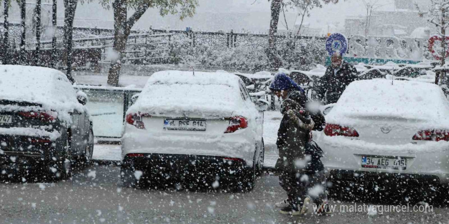 Şırnak beyaza büründü