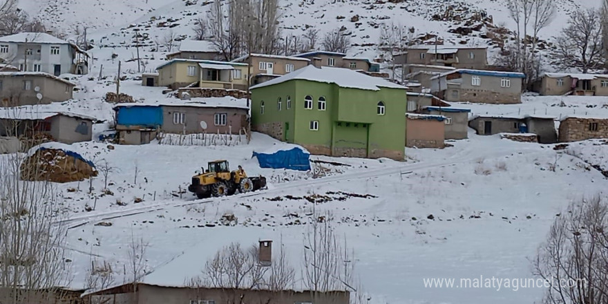 Şırnak’ta kapalı köy yolları ulaşıma açıldı