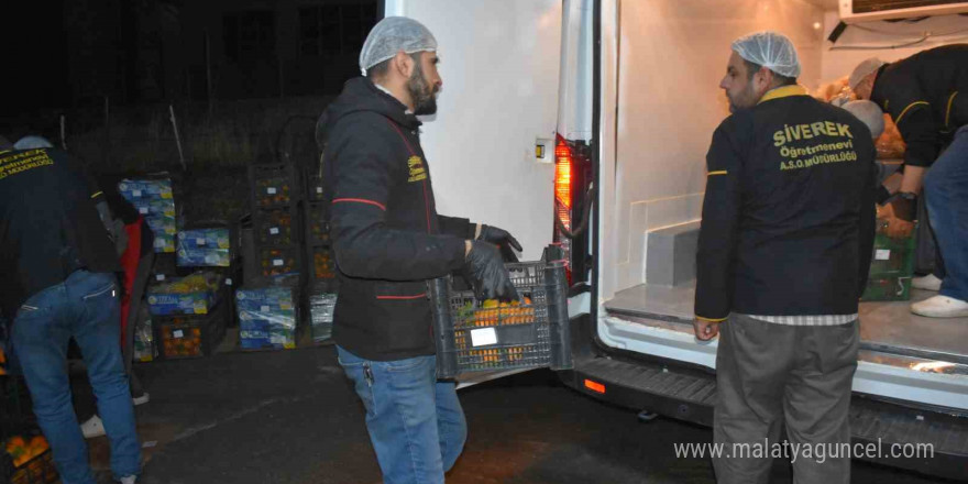 Siverek’te her gün 8 bin öğrenciye sıcak yemek dağıtılıyor