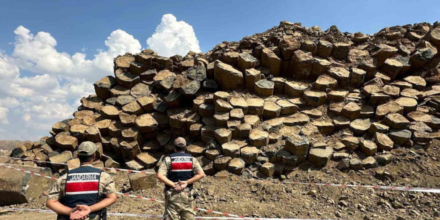 Siverek’teki doğa harikası bazalt sütunları koruma altına alındı