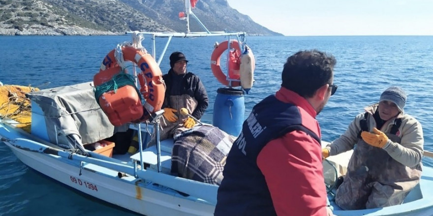 Söke’de balıkçılar önce denetlendi sonra bilgilendirildi