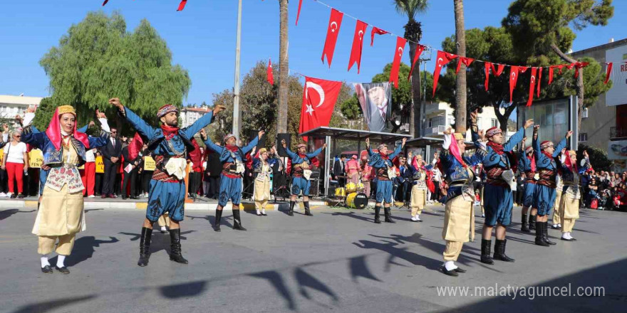 Söke’de coşkulu cumhuriyet kutlaması