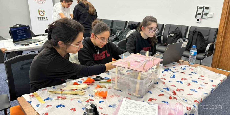 Su krizine öğrencilerden yağmur hasadı çözümü