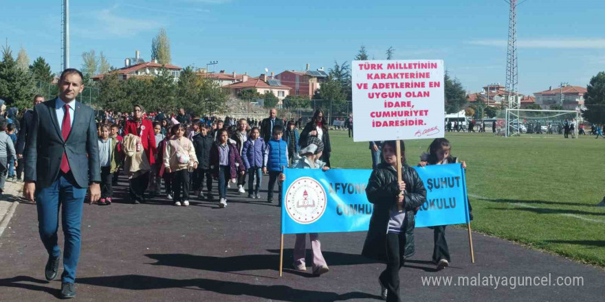 Şuhut’ta Cumhuriyet coşkusu