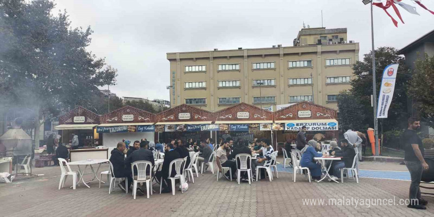 Sultangazi’de Erzurum Yöresel Günleri’ne vatandaşlar yoğun ilgi gösterdi