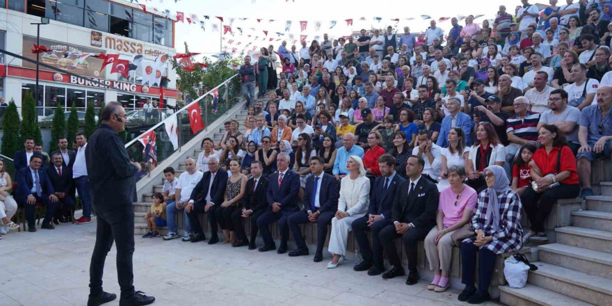 Sunay Akın Bilecik’te zafere giden yolu anlattı