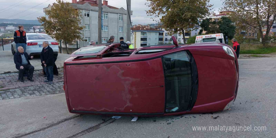 Sürekli kazanın olduğu yolda yine kaza