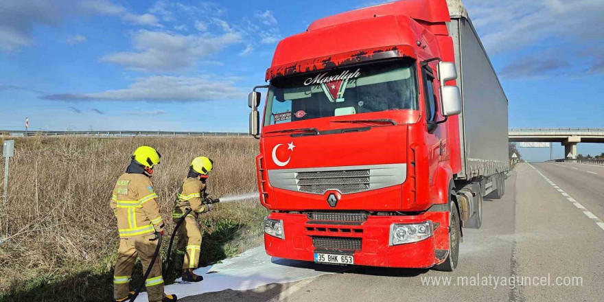 Susurluk’ta tırda çıkan yangına hızlı müdahale