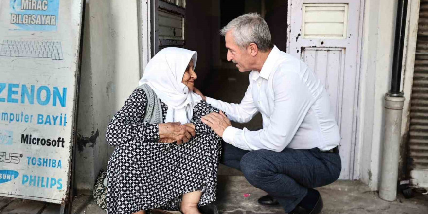 Tahmazoğlu vatandaş ve esnaf ile iç içe