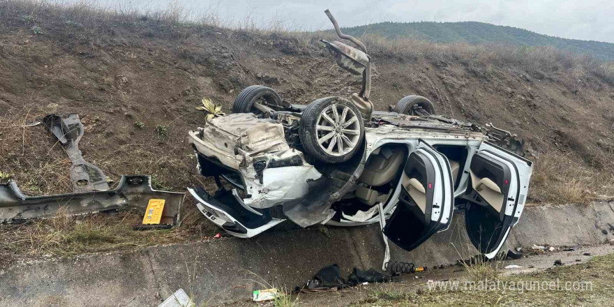 Takla atan milyonluk Audi hurda yığınına döndü