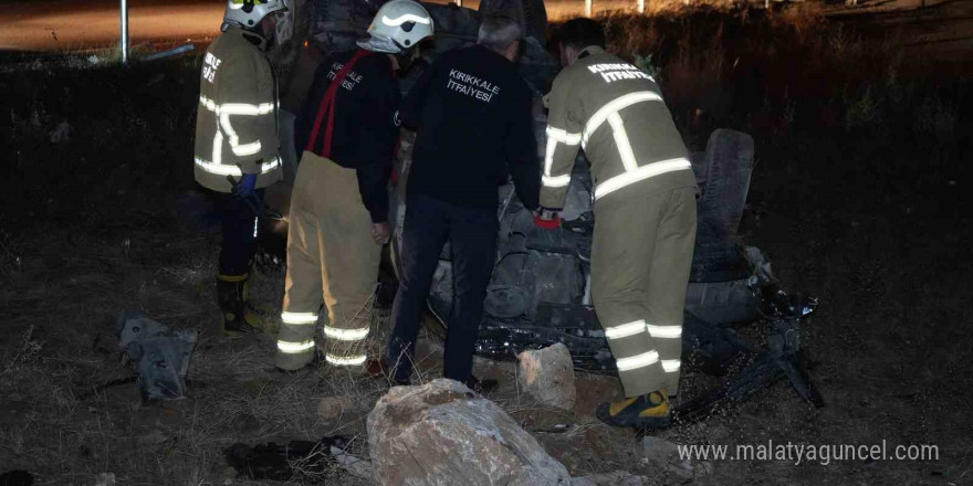 Takla atan otomobilin sürücüsü kaza sonrası ortadan kayboldu