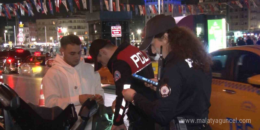 Taksim’de helikopter destekli ’huzur uygulaması’