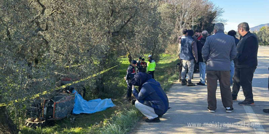 Tamire götürmek istediği traktörün altında kalan sürücü hayatını kaybetti