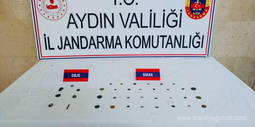 Tarihi eserleri satamadan yakalandılar