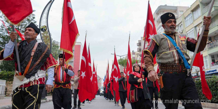 Tarsus’un düşman işgalinden kurtuluşunun 103. yılı ’Hafıza Korteji’ ile kutlandı