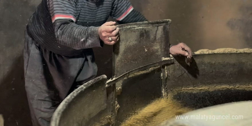 Taş değirmenden çıkan un ve bulgurun lezzeti çok farklı oluyor