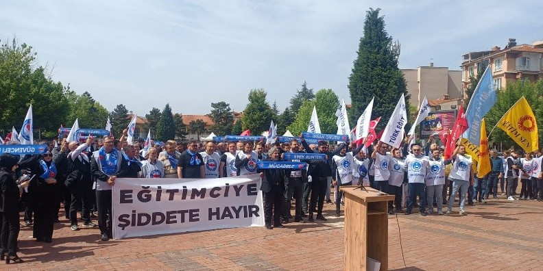 Tavşanlı’da şiddete karşı ortak eylem