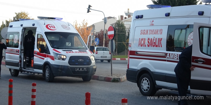 Tavşanlı’da trafik kazası, 3 yaralı