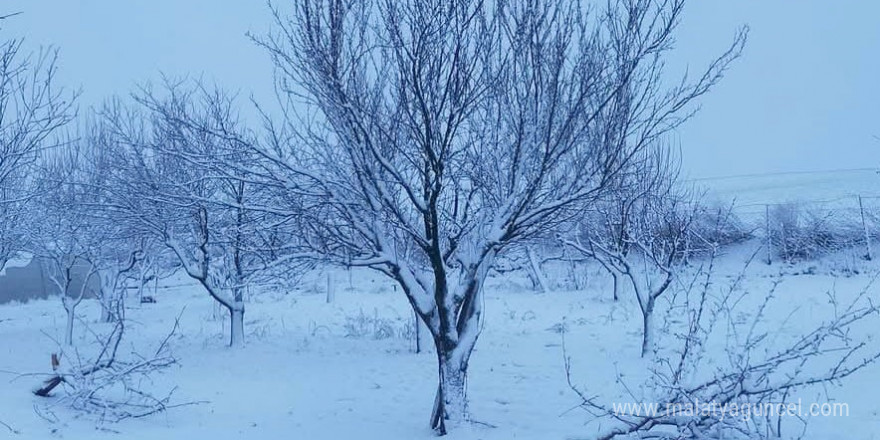 Tekirdağ Hayrabolu’da kar yağışı