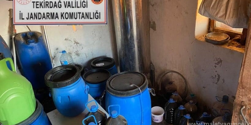 Tekirdağ’da 1 ton 165 litre sahte içki ele geçirildi