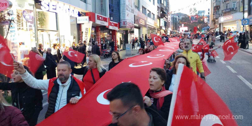 Tekirdağ’da Cumhuriyet Bayramı’nda 1 kilometrelik dev yürüyüş