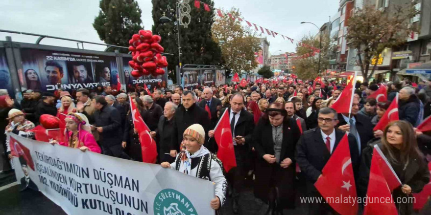 Tekirdağ’da kurtuluşun 102. yılında coşkulu yürüyüş