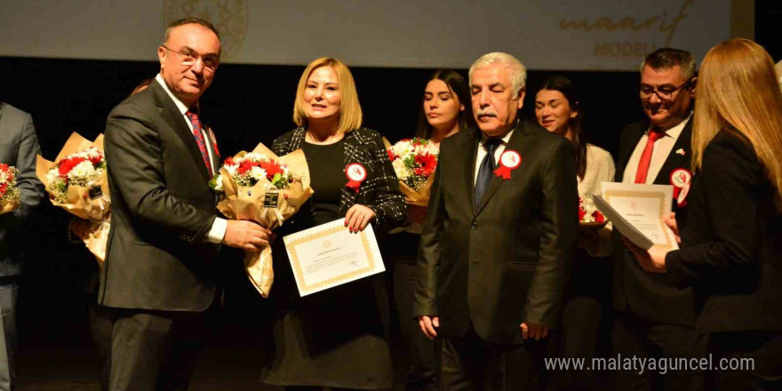 Tekirdağ’da mesleğe yeni başlayan öğretmenler yemin etti