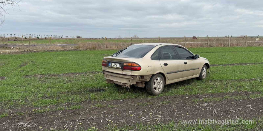 Tekirdağ’da otomobil tarlaya uçtu: 1 yaralı