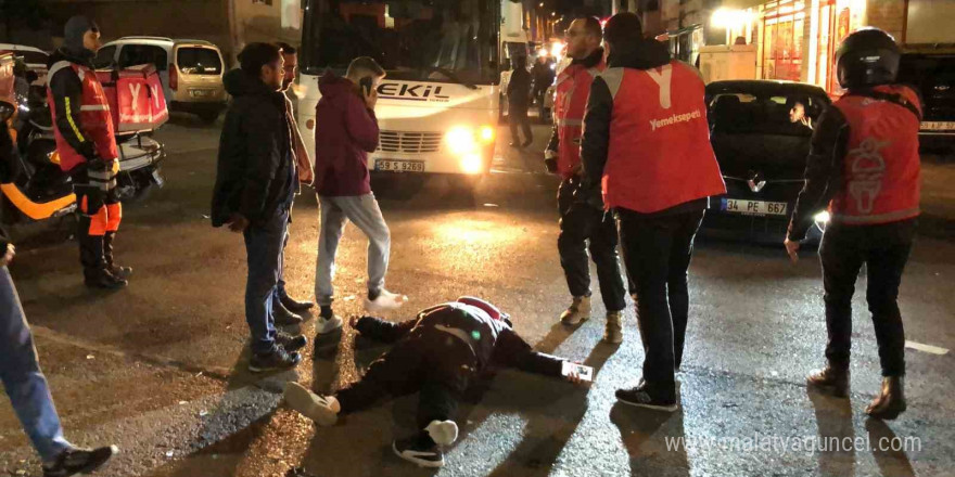 Tekirdağ’da otomobille çarpışan motosikletlinin yaralandığı kaza kamerada