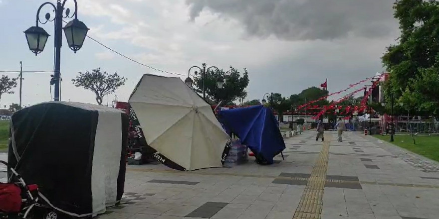 Tekirdağ’da yağış ve fırtına hayatı olumsuz etkiledi