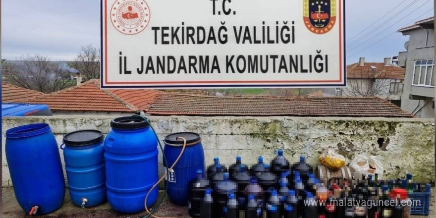 Tekirdağ’da yılbaşı öncesi kaçak alkol operasyonu: 2.5 ton sahte içki ele geçirildi