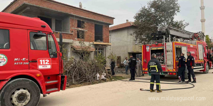 Televizyon evde yangına neden oldu