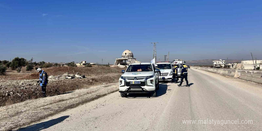 Terör örgütü PKK/YPG’nin Tel Rıfat’ta yollara döşediği bombalar temizleniyor