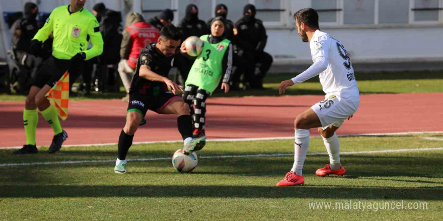 TFF 2. Lig: Isparta 32 Spor: 4 - Beykoz Anadoluspor: 1